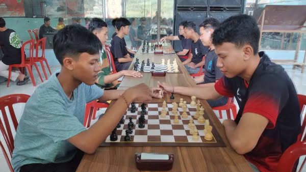 Mini Kompetisi Catur SMAN 2 Tabanan: Perkenalkan Sistem Pertandingan Resmi dan Tingkatkan Gairah Olahraga Catur di Kalangan Pelajar