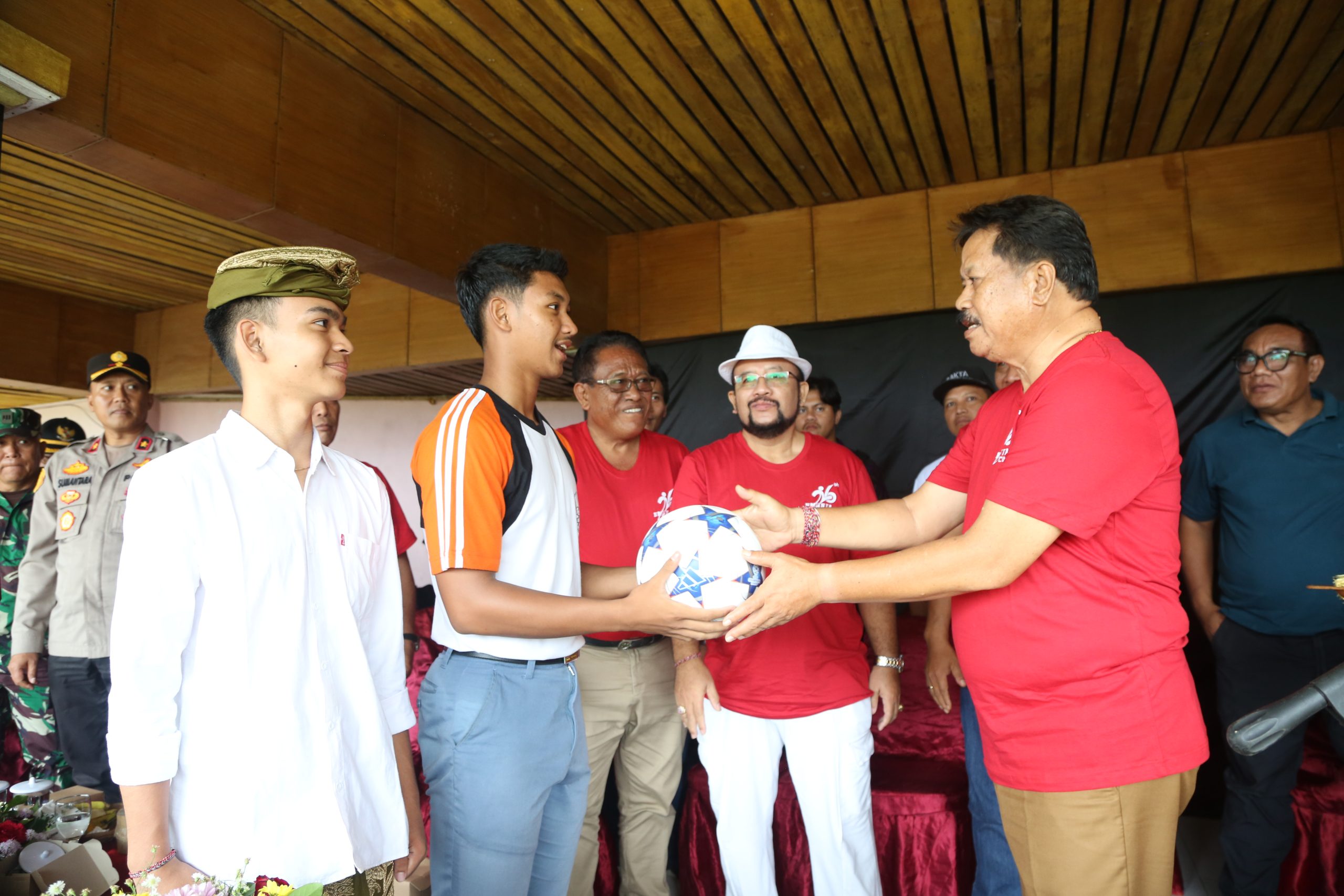 Wakil Bupati Tabanan Hadiri Sekaligus Membuka “SMASTA CUP XXVI”, Dorong Kebangkitan Sepak Bola Generasi Muda di Tabanan