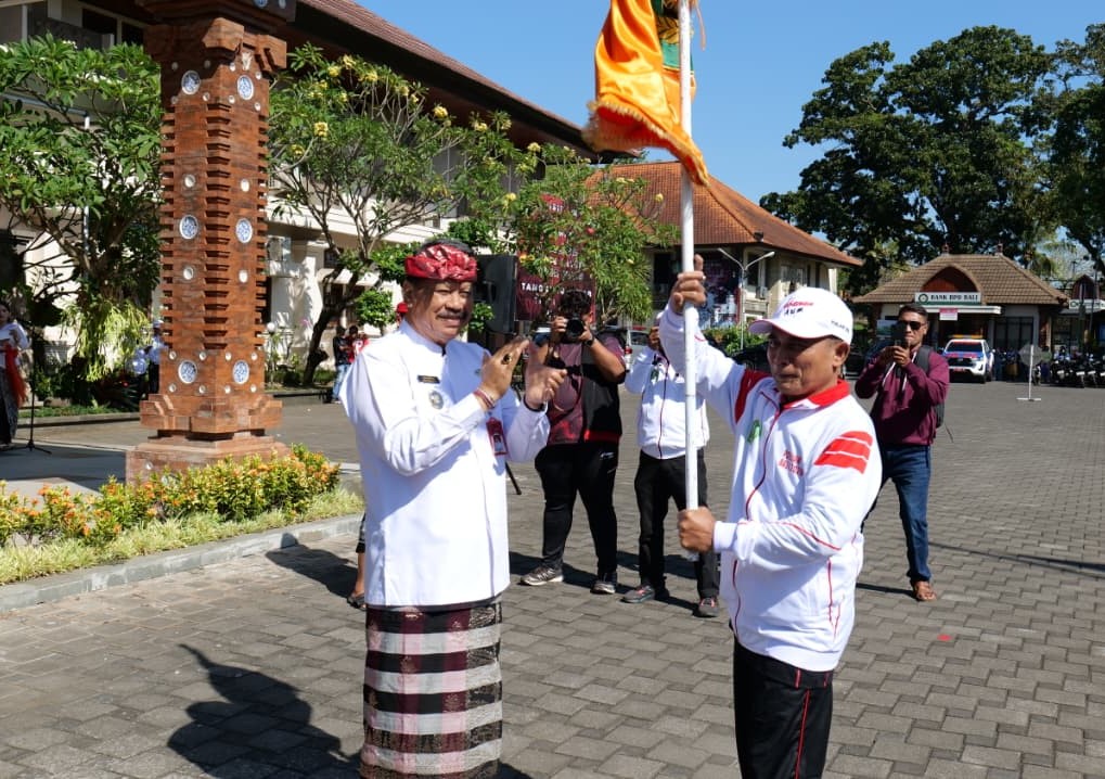 Ketua KONI Tabanan Hadiri Pelepasan Atlet Porjar 2026, Kobarkan Semangat Juang dan Sportivitas