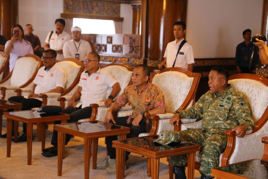 Ketua KONI Tabanan Hadiri Pelantikan Pengurus KONI Gianyar Masa Bakti 2026–2030